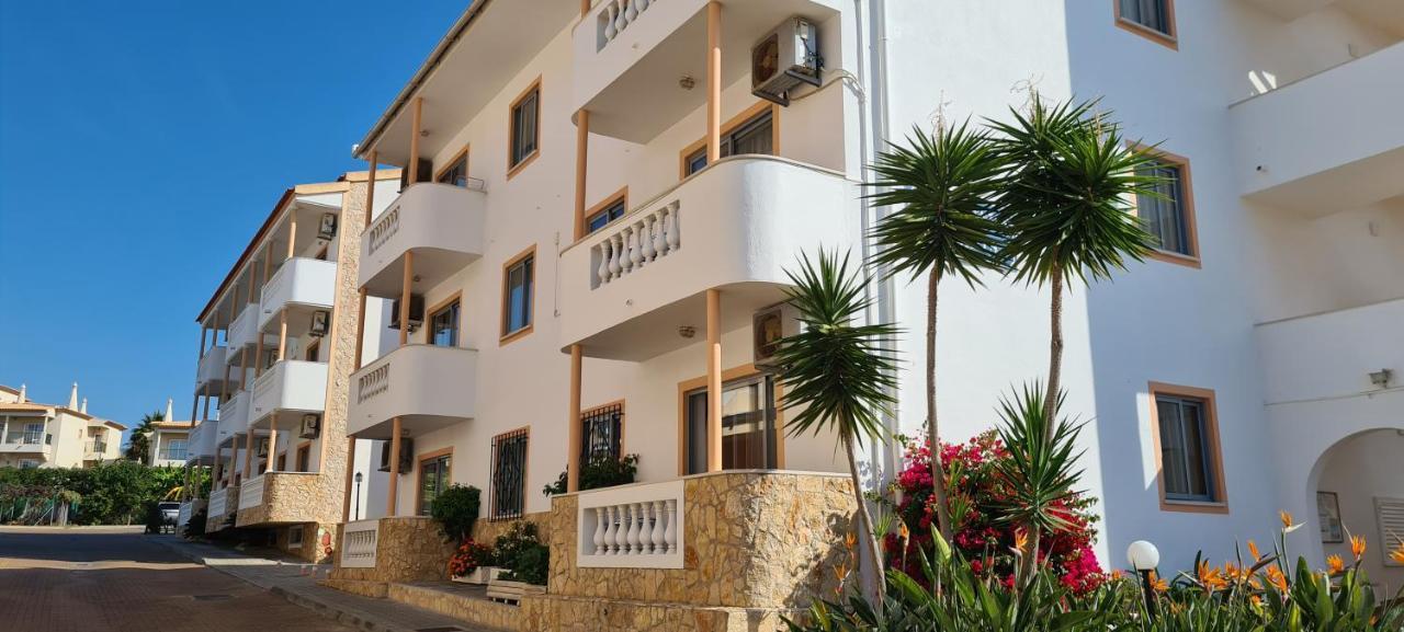 Apartamentos Cabrita Αλμπουφέιρα Εξωτερικό φωτογραφία